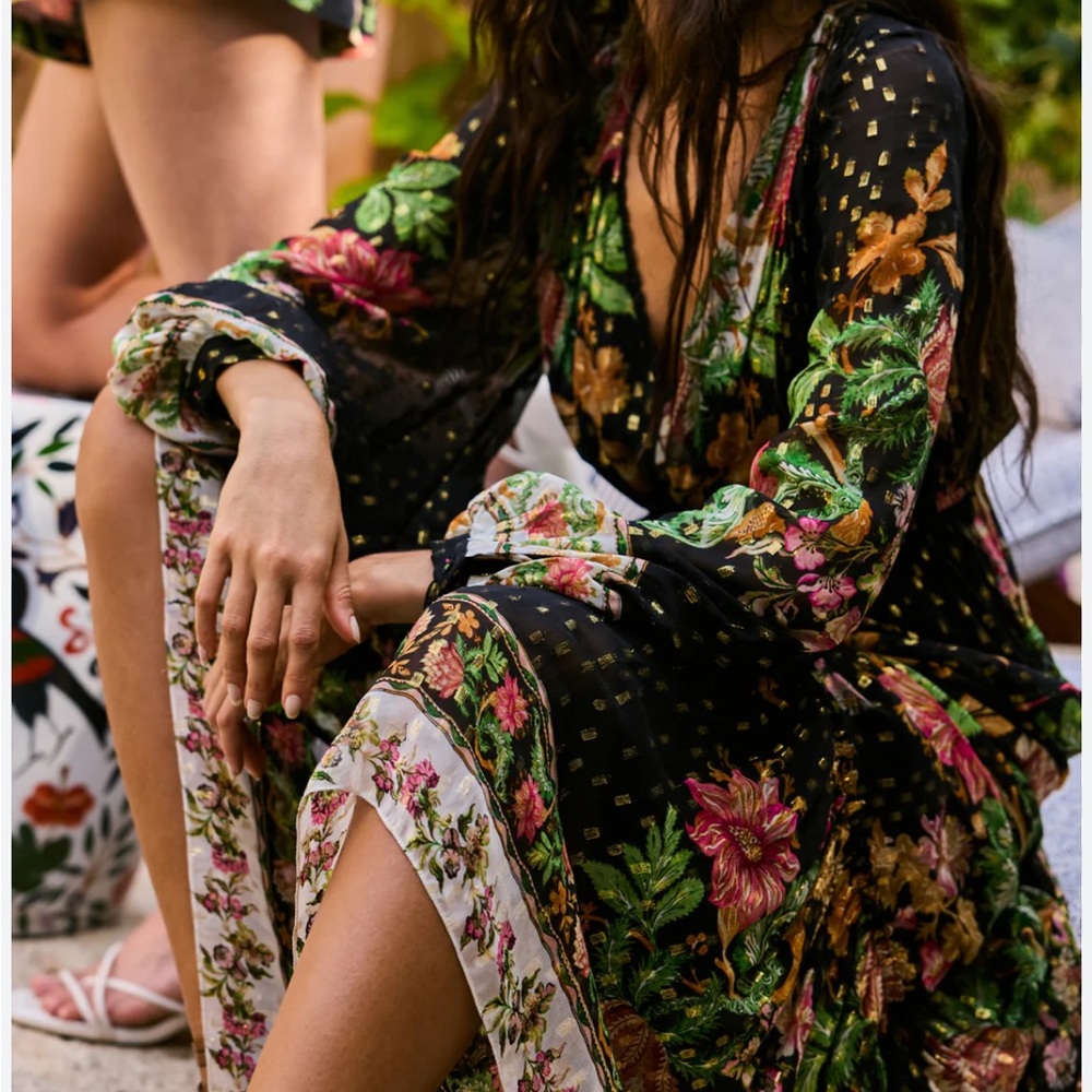 HEMANT & NANDITA Black Floral Lace Dress